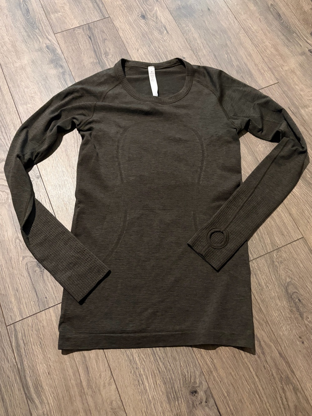 Lululemon Swiftly Tech Long-Sleeve Shirt - olive green